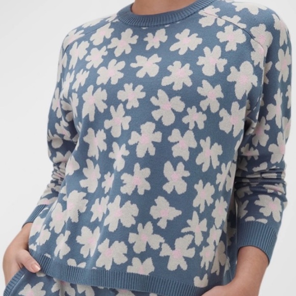 SPIRITUAL GANGSTER SET FLORAL JACQUARD RAGLAN SWEATER SHORT SIZE XS EUC - Picture 2 of 8